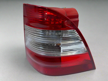 Aftermarket RH Taillight Mercedes-Benz ML W163 2001 - 2005 Used