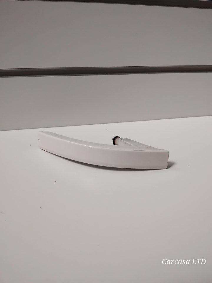 Genuine Bumper Filler LH Toyota Crown Estate Athlete JZS171W 1999 - 2003 Used