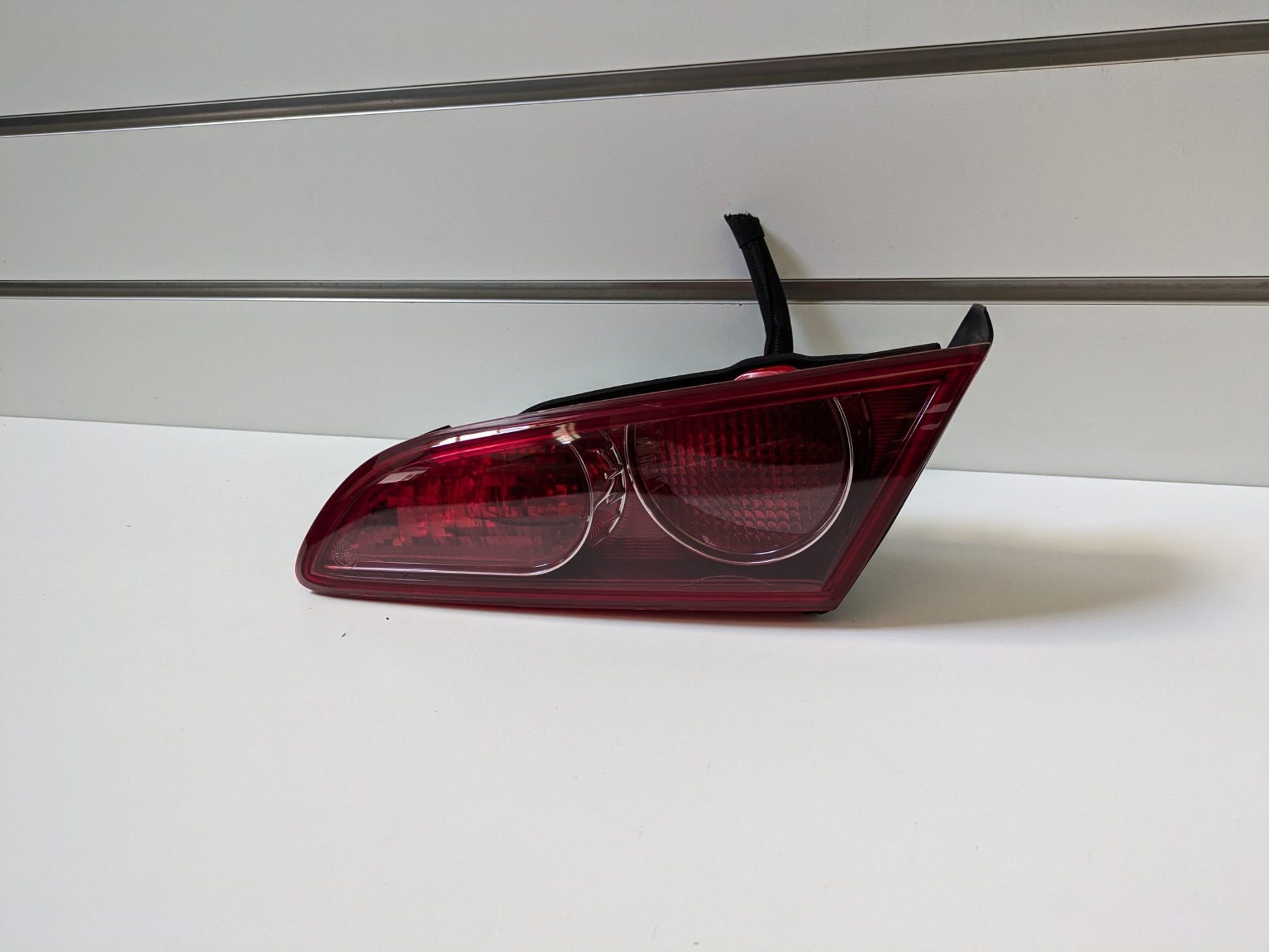 Genuine RH Inner Bootlid Tail Light Alfa Romeo 159 Sedan Type 939 2005 - 2011 Used