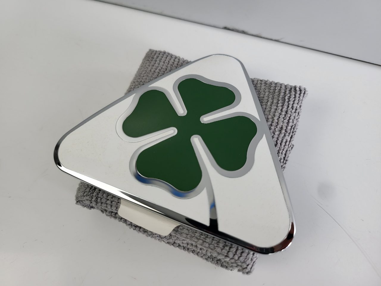 Genuine LH Fender QV Badge Alfa Romeo Giulia 952 Quadrifoglio 2015-2018 NEW