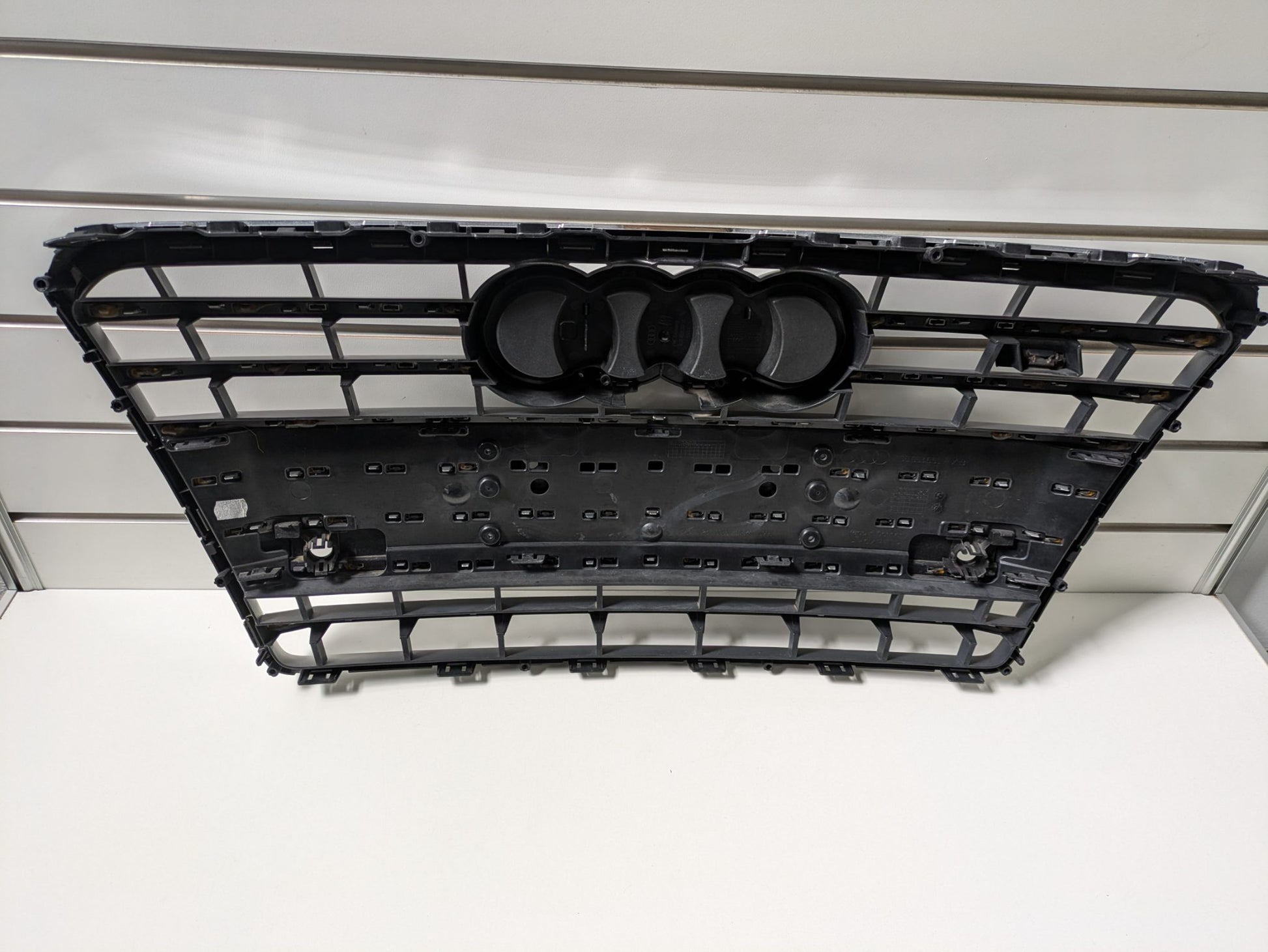 Genuine Front Bumper Grill Audi S7 PFL 4G8 2012-2014 Used