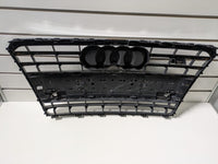 Genuine Front Bumper Grill Audi S7 PFL 4G8 2012-2014 Used