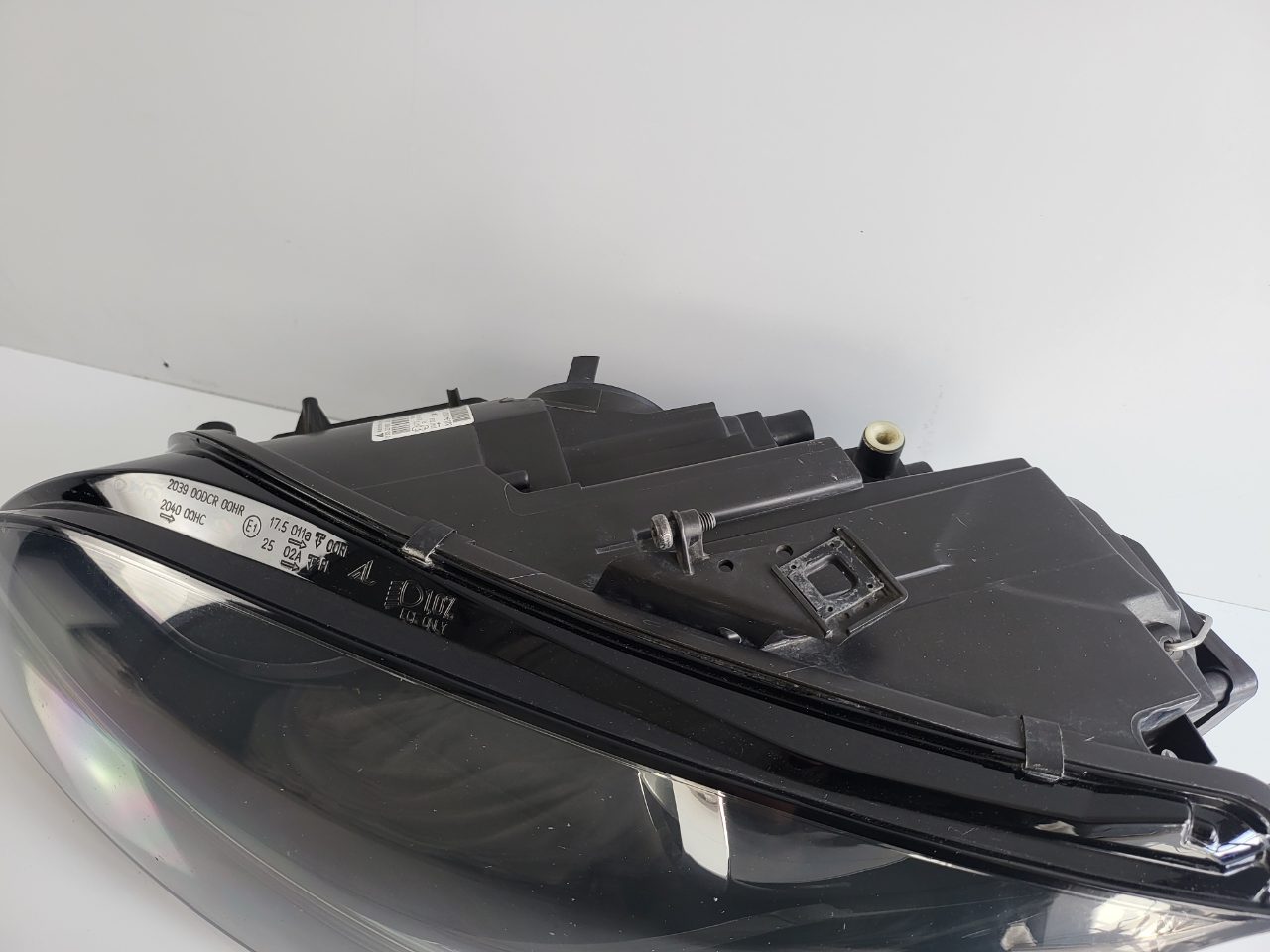 Genuine LH Headlight Audi TT 8J 2006-2014 Used