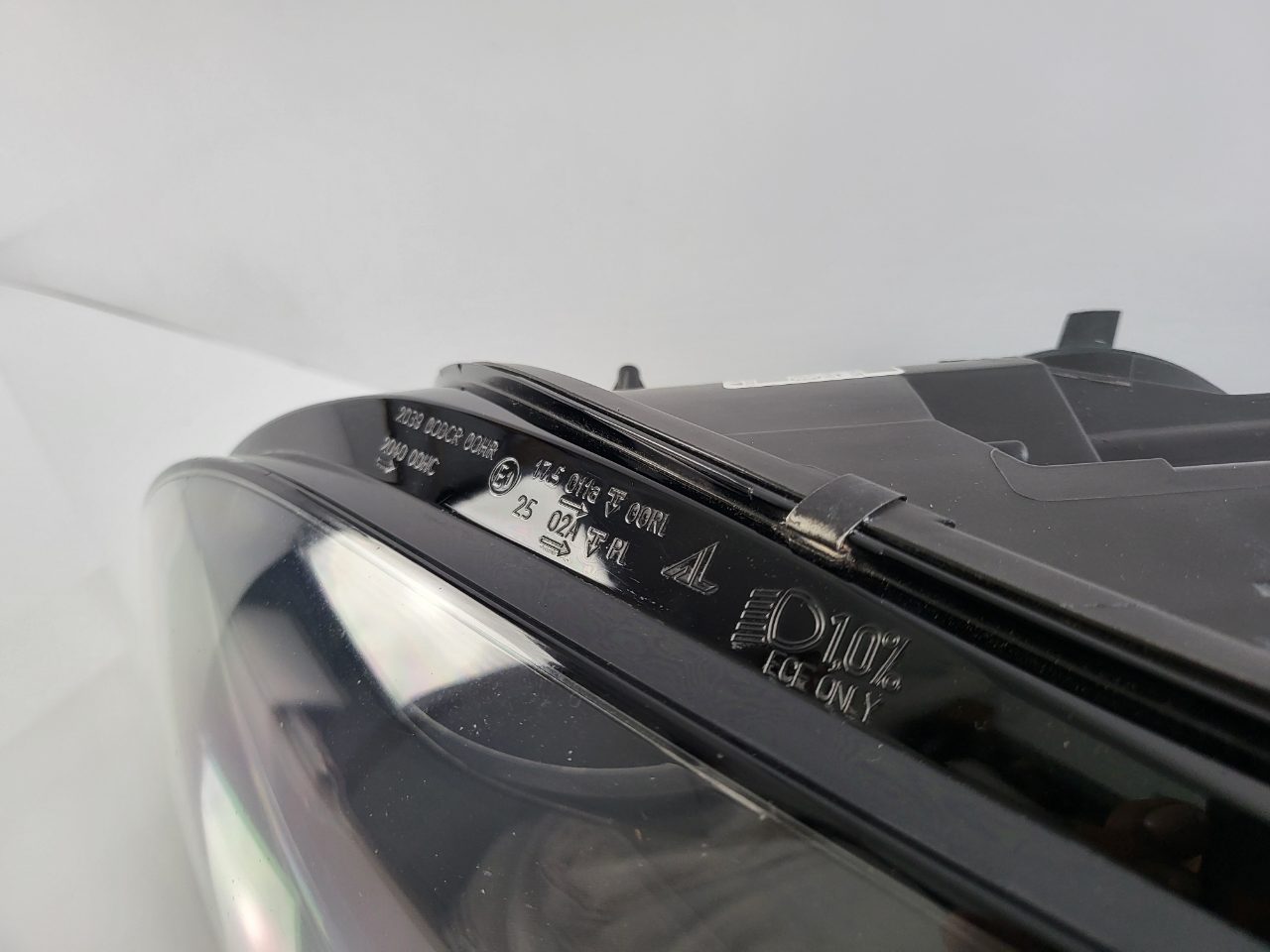 Genuine LH Headlight Audi TT 8J 2006-2014 Used