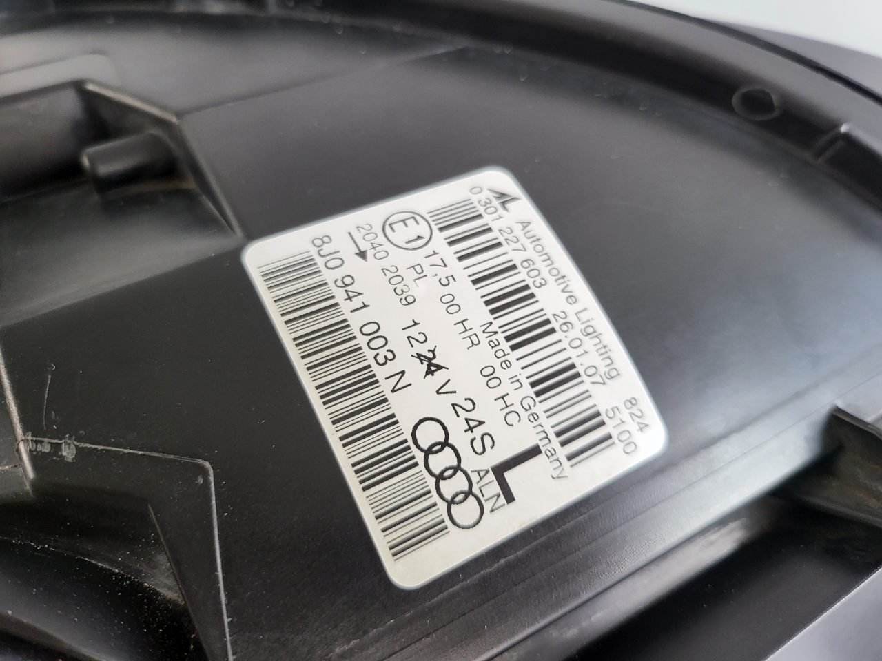 Genuine LH Headlight Audi TT 8J 2006-2014 Used