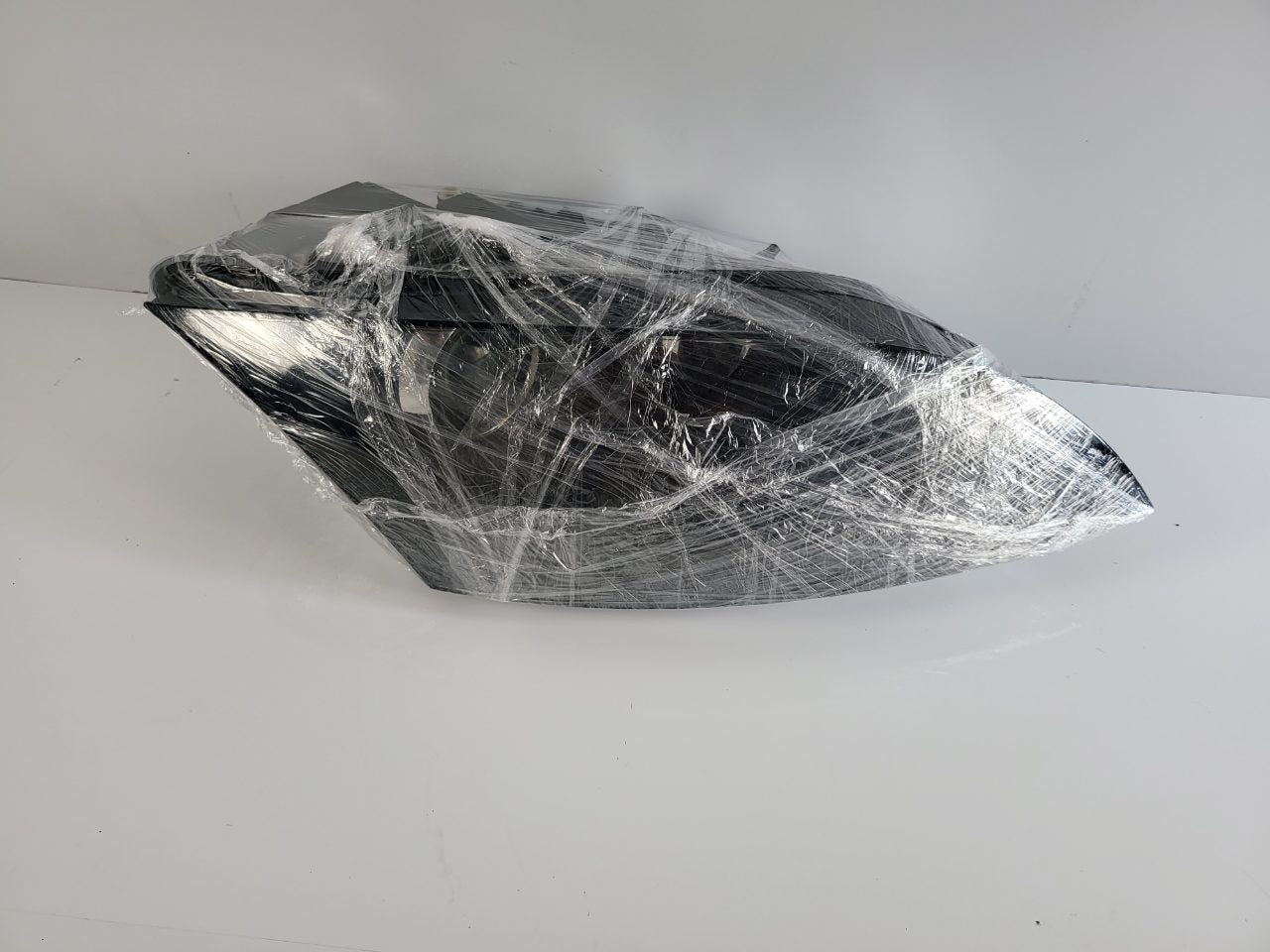 Genuine RH Headlight Audi TT 8J 2006-2014 Used
