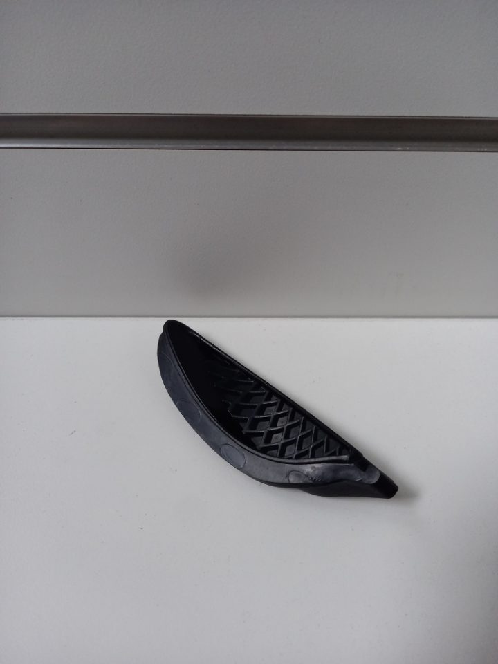 Genuine Skirt Grill BMW 1 Series E82 E88 2007 - 2013 Used
