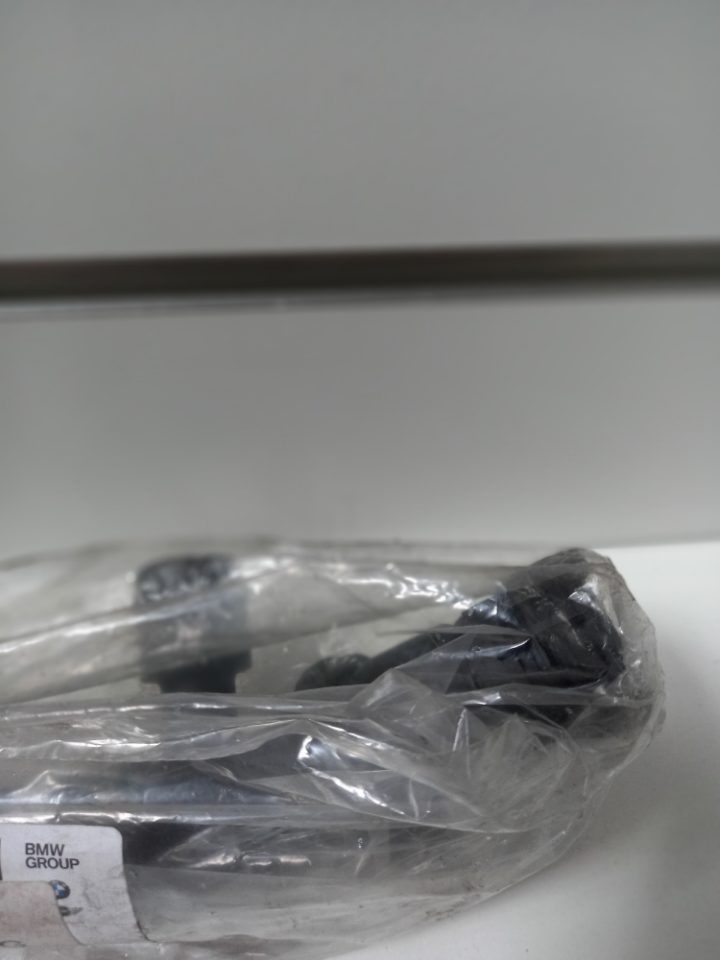 Genuine Hose for Crankcase Ventilation Upper Cylinder 1-4 BMW 550i N63 F10 V8 New