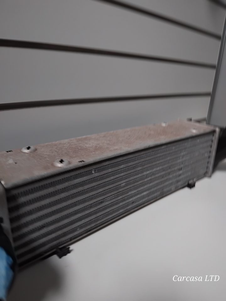 Genuine OEM intercooler FMIC BMW E90 E92 E93 E82 E88 335i 135i 2006 - 2010 Used