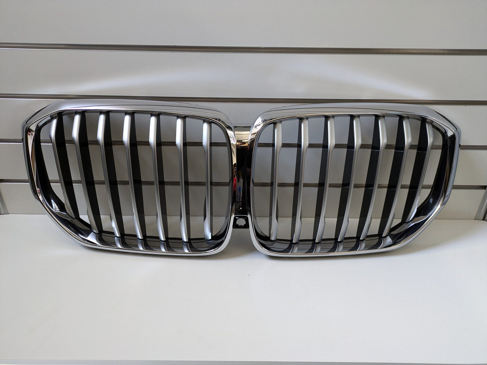 Genuine Kidney Grill BMW X5 G05 2019 - 2021 Used