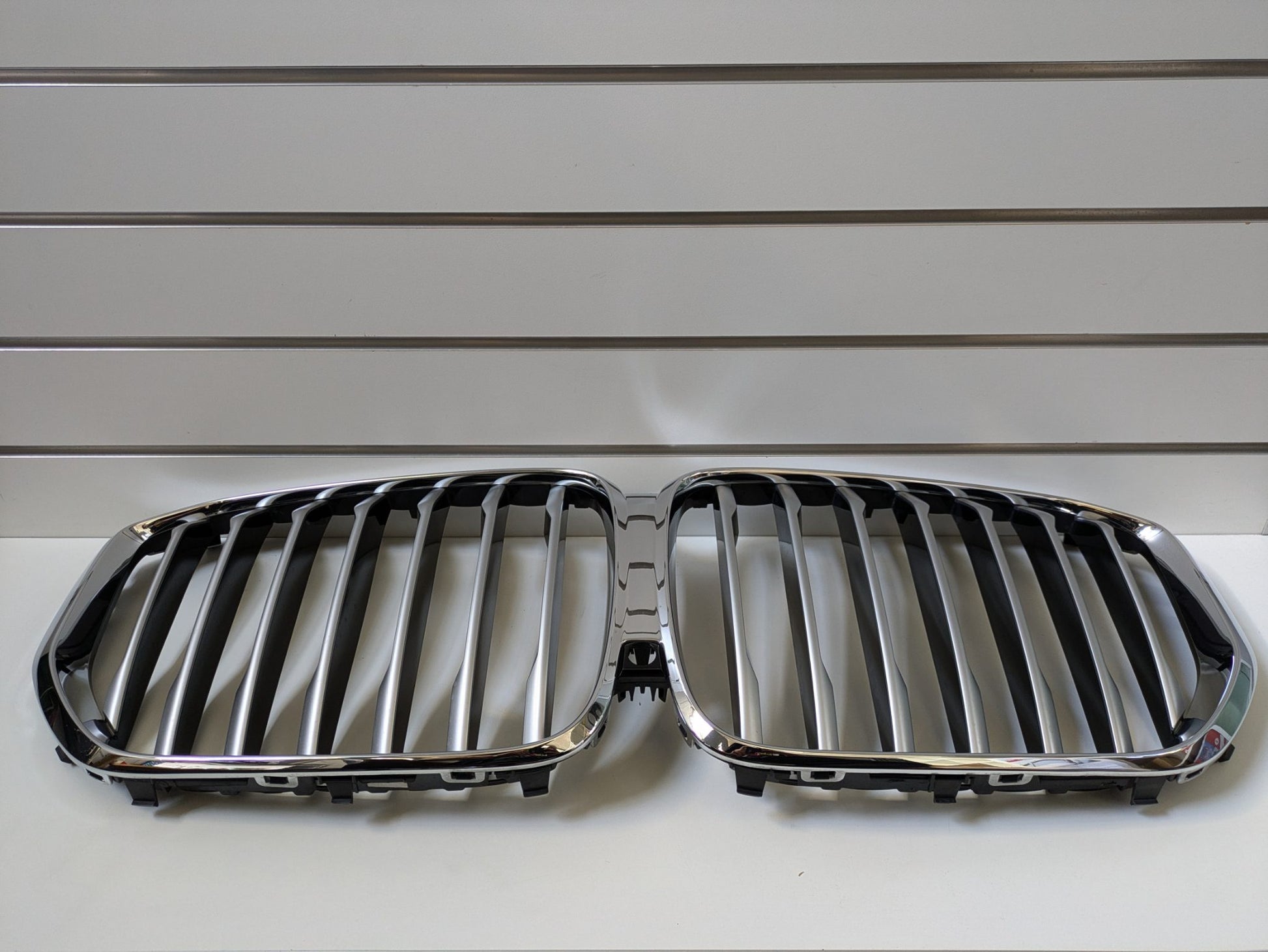Genuine Kidney Grill BMW X5 G05 2019 - 2021 Used