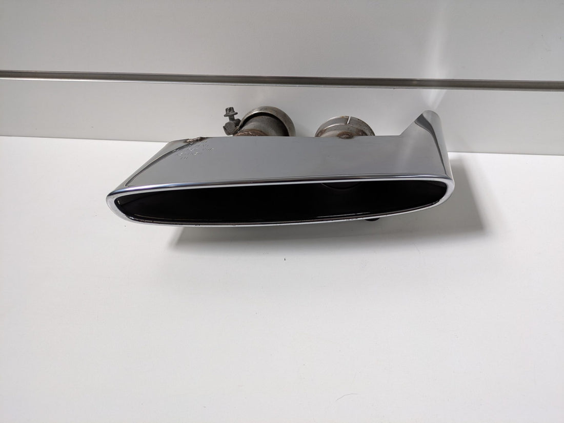 Genuine RH Exhaust Pipe Tip Bentley Bentayga 2015 - 2020 Used