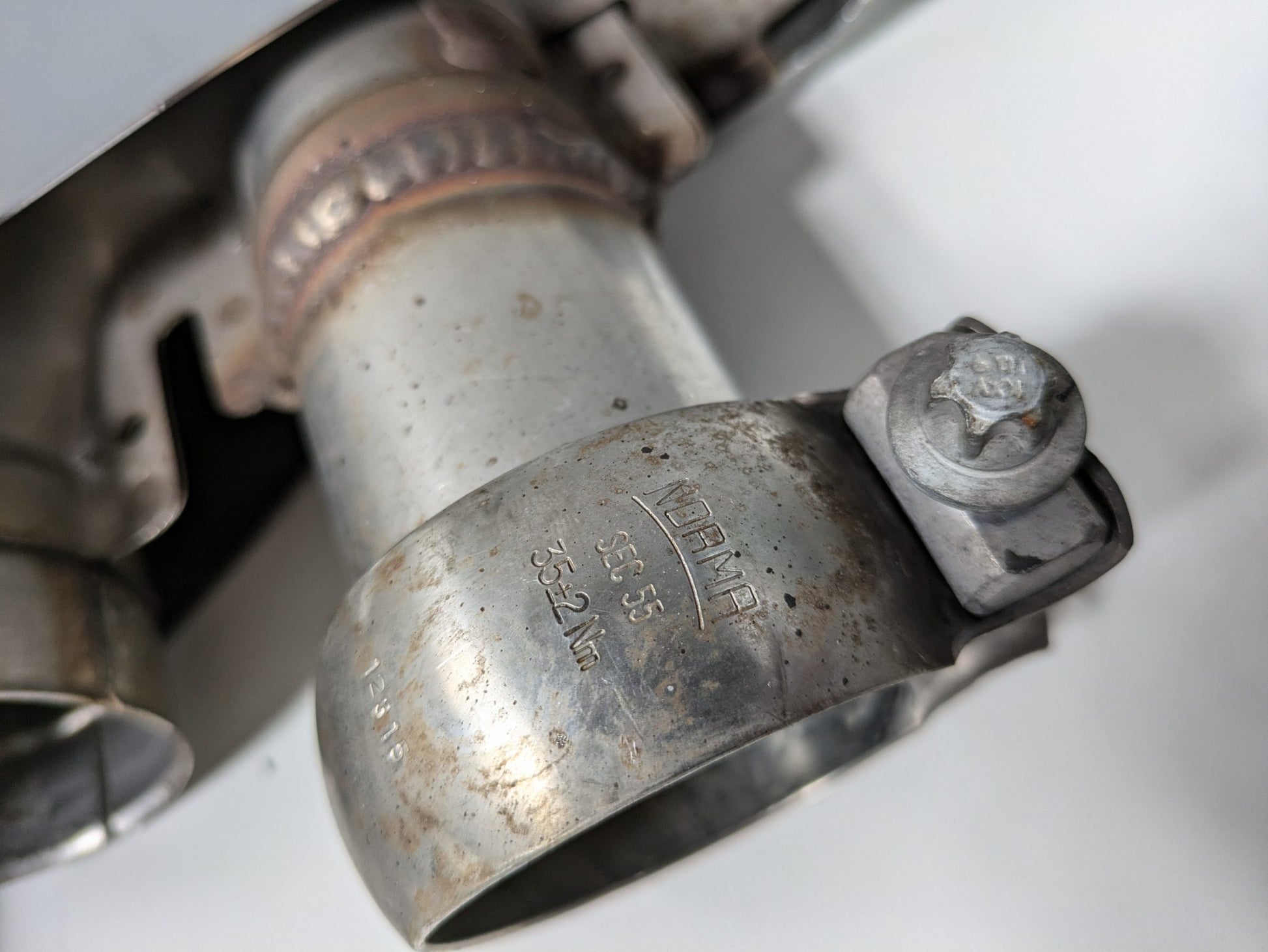 Genuine RH Exhaust Pipe Tip Bentley Bentayga 2015 - 2020 Used