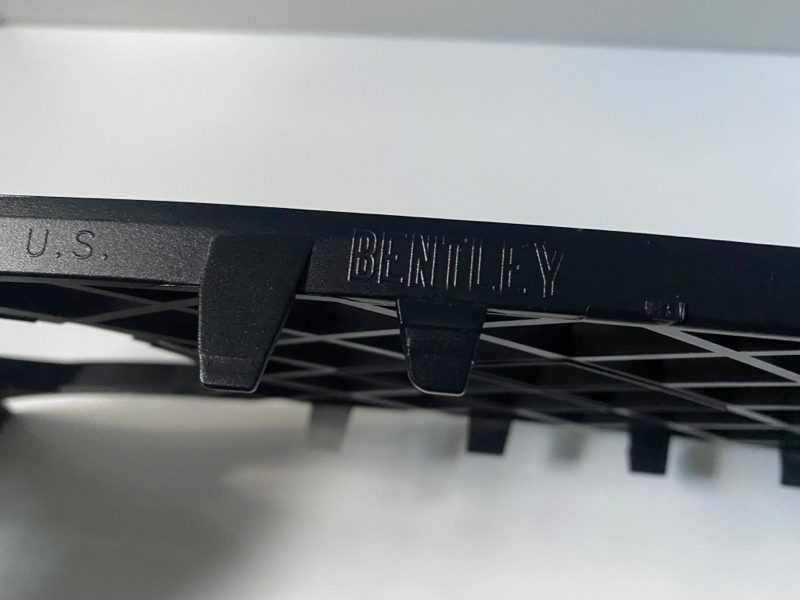 Genuine RH Lower Grill Bentley Continental 2008 - 2011 New