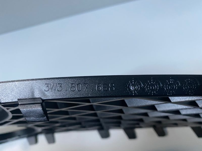 Genuine RH Lower Grill Bentley Continental 2008 - 2011 New