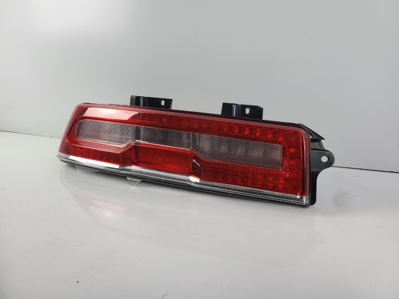 Genuine LH Taillight Chevrolet Camaro ZL1 FL 2014 - 2015 Used