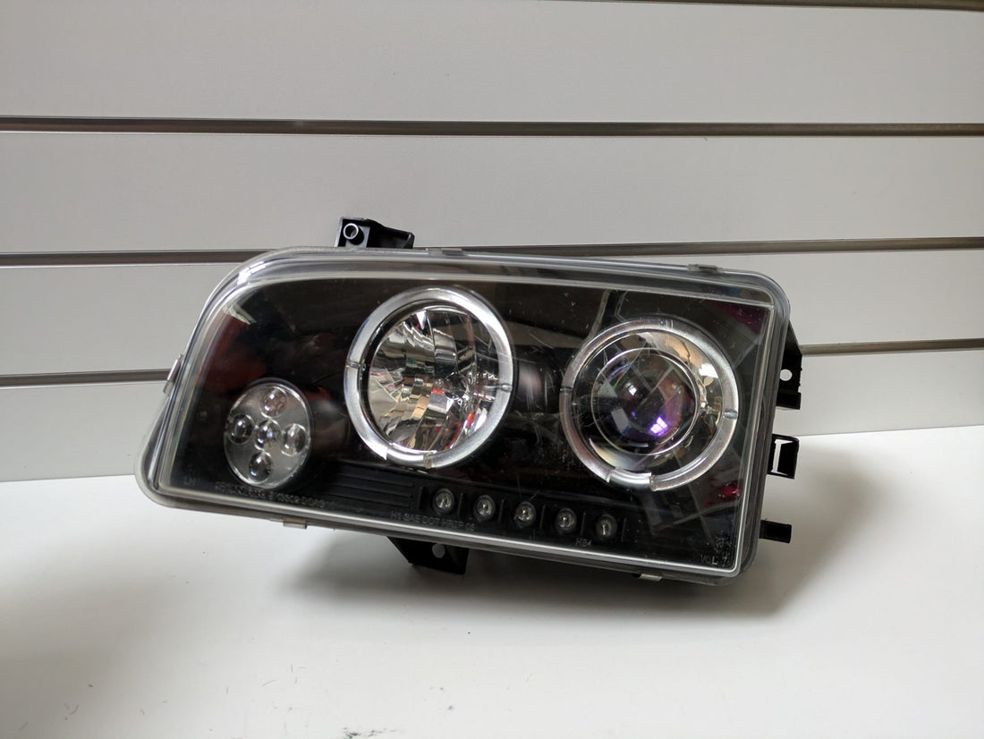 Sonar LH Headlight Dodge Charger LX 5th Generation 2006 – 2010 Used