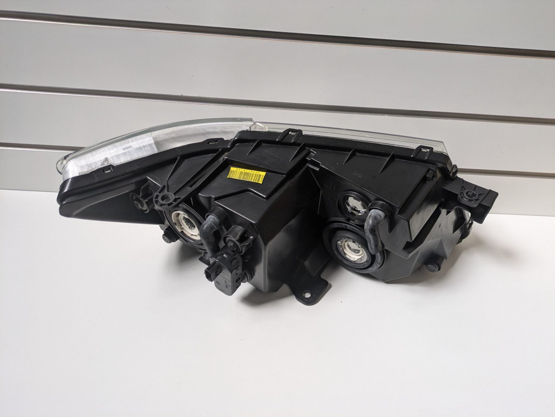 Genuine LH Headlight Dodge Journey PFL 2009 - 2020 New