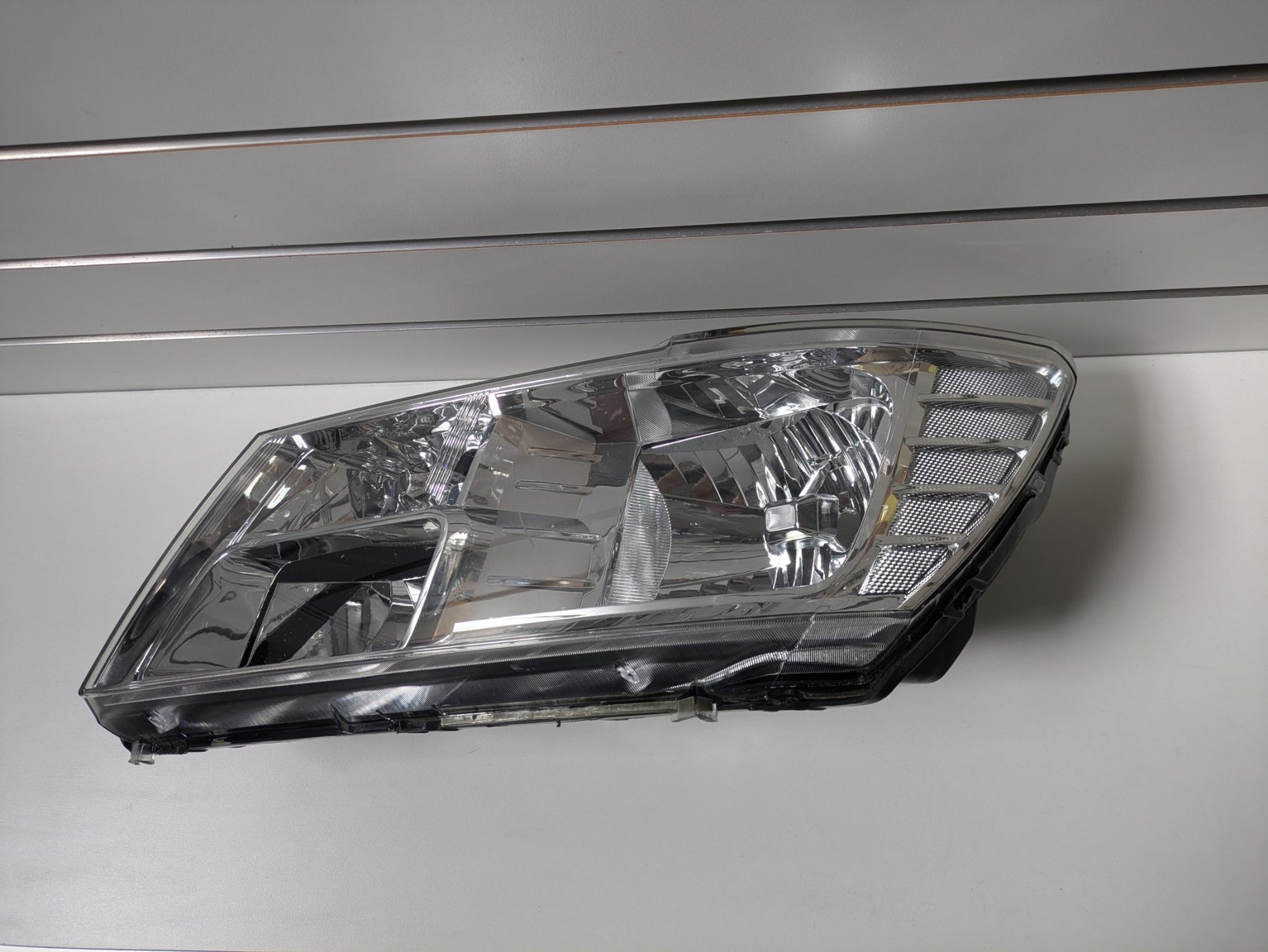 Genuine LH Headlight Dodge Journey PFL 2009 - 2020 New