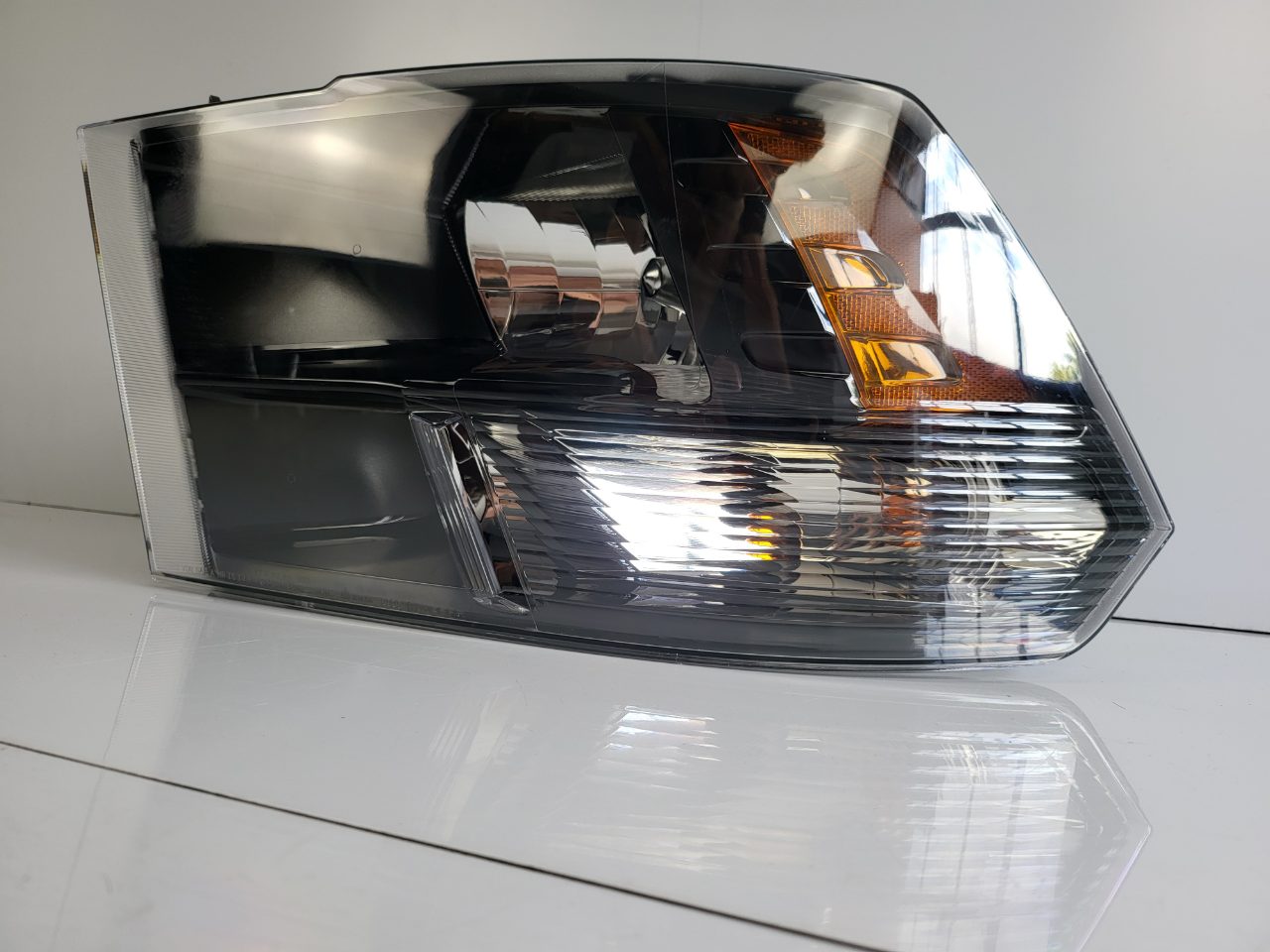 Genuine LH Headlight Dodge Ram 1500 Fourth Generation & Classic 2010-2024 New