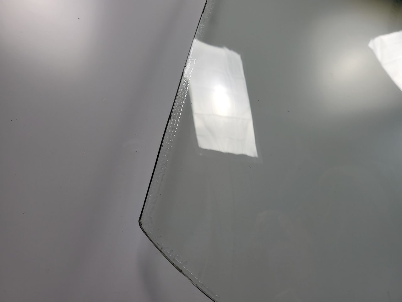 Genuine Front Windscreen Glass Ferrari 308 GTB / GTS / GTBi / GTSi / QV 1975-1985 Used