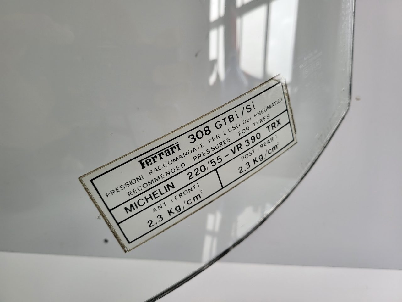 Genuine Front Windscreen Glass Ferrari 308 GTB / GTS / GTBi / GTSi / QV 1975-1985 Used