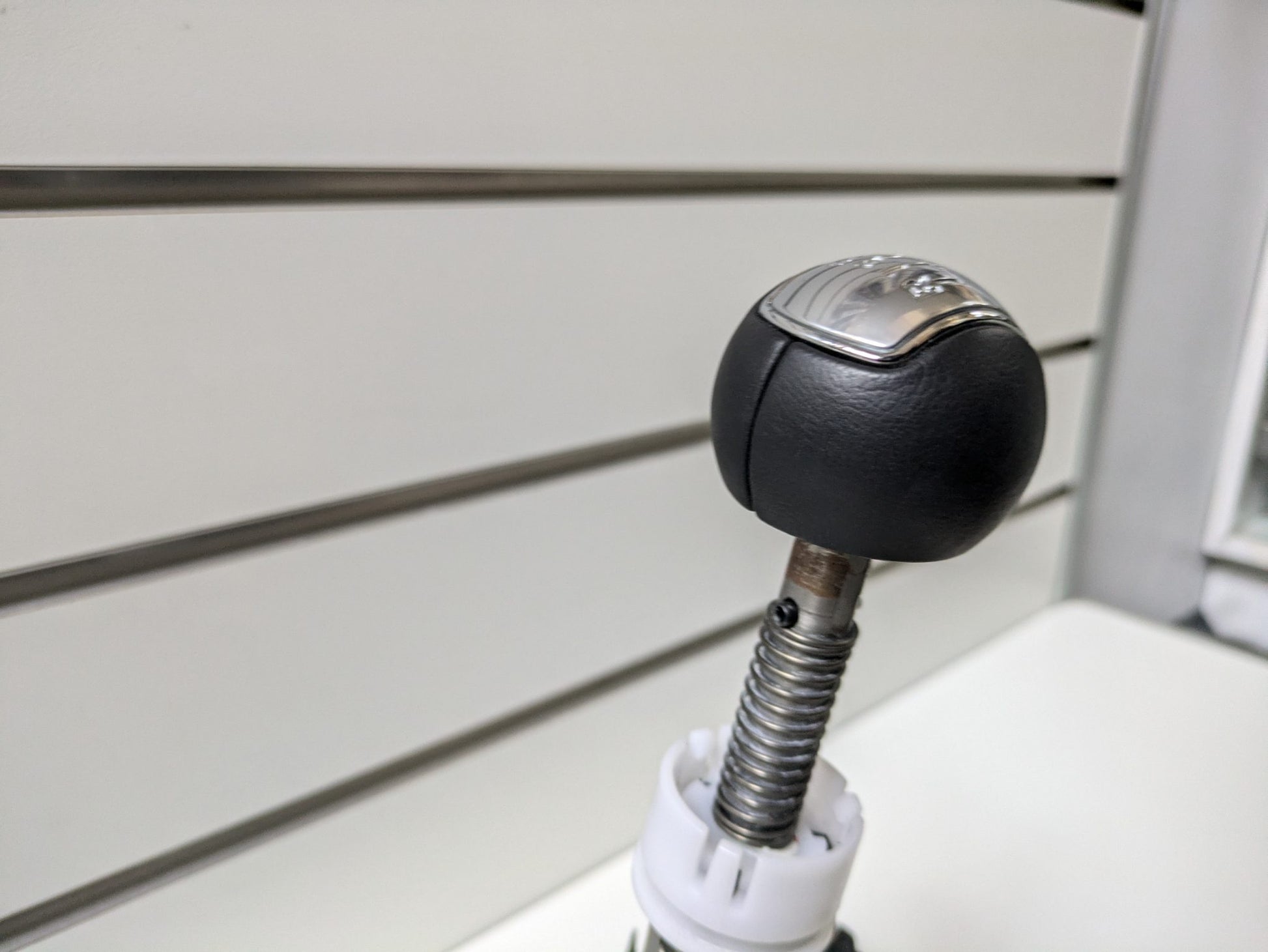 Genuine 6 Speed Gear Shifter Assembly Ford Mustang GT S550 2015 - 2023 Used