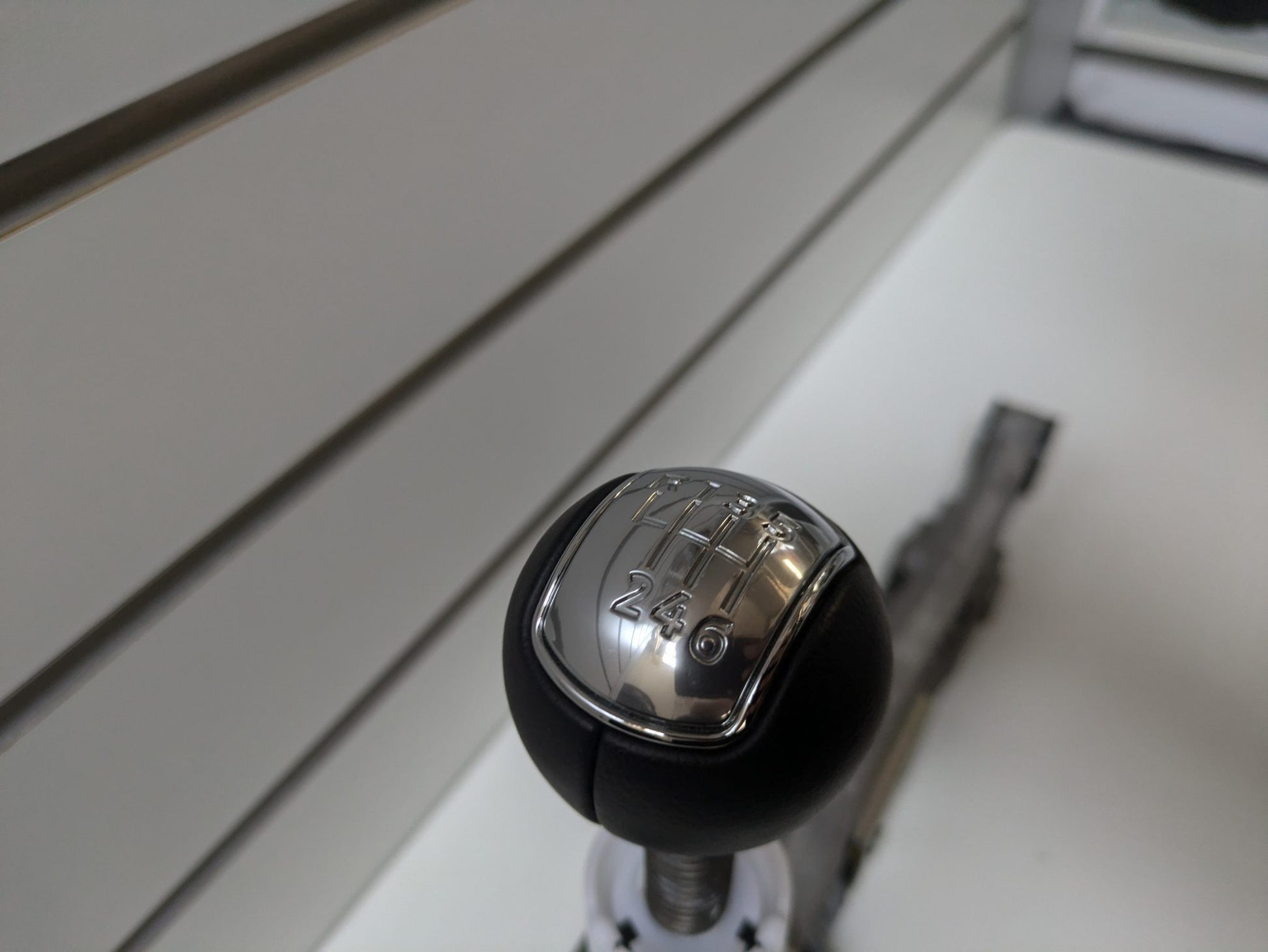 Genuine 6 Speed Gear Shifter Assembly Ford Mustang GT S550 2015 - 2023 Used