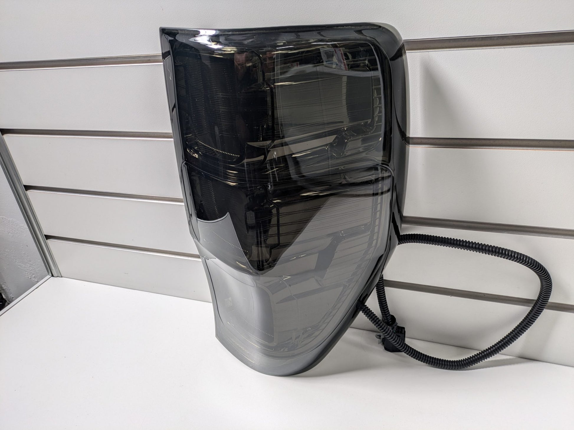 Aftermarket RH Smoked Taillight Ford Ranger Px1 Px2 Px3 2012 - 2019 Used