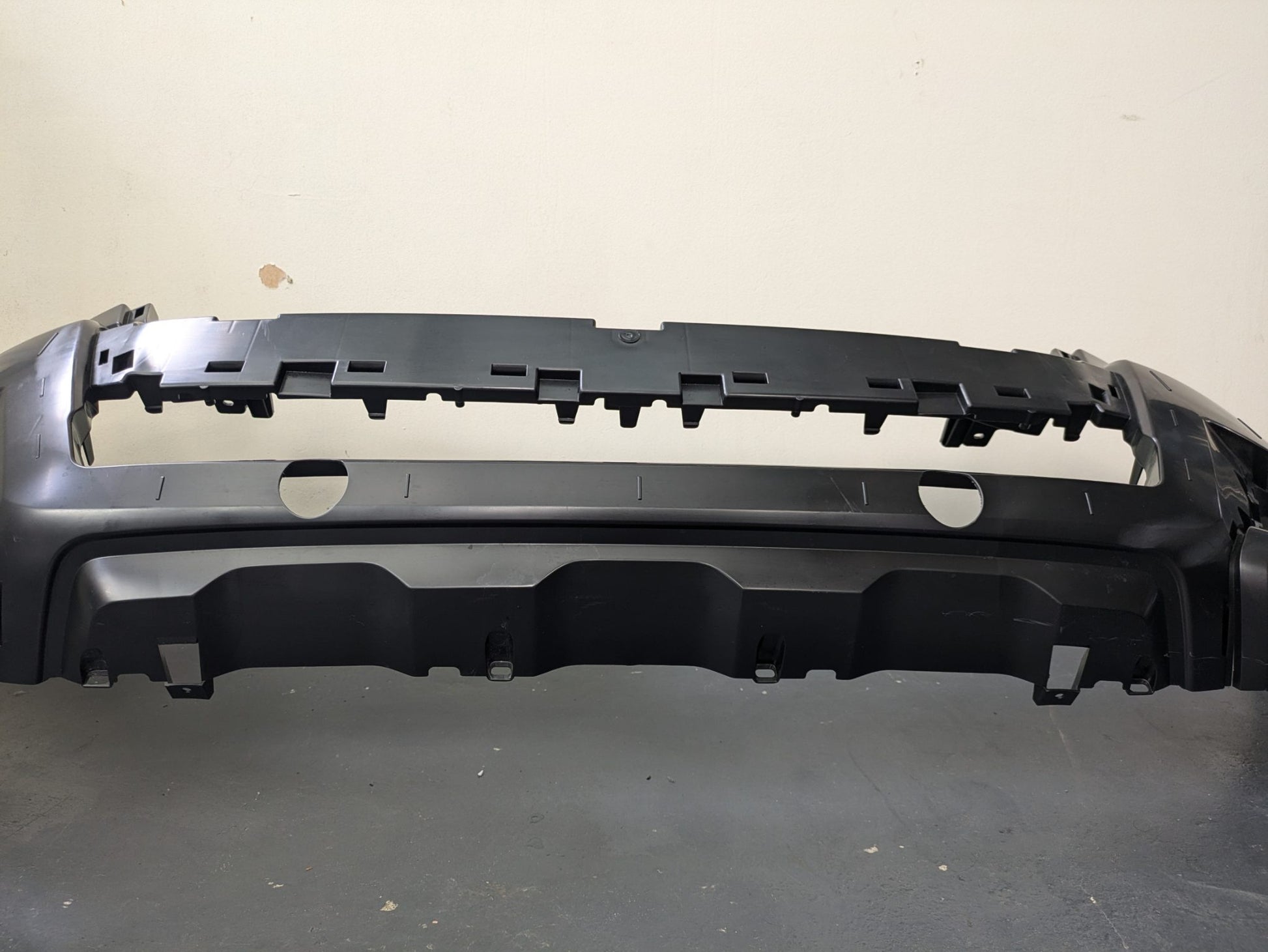 Genuine Front Bumper Ford Ranger Wildtrack PX2 2015 - 2019 New