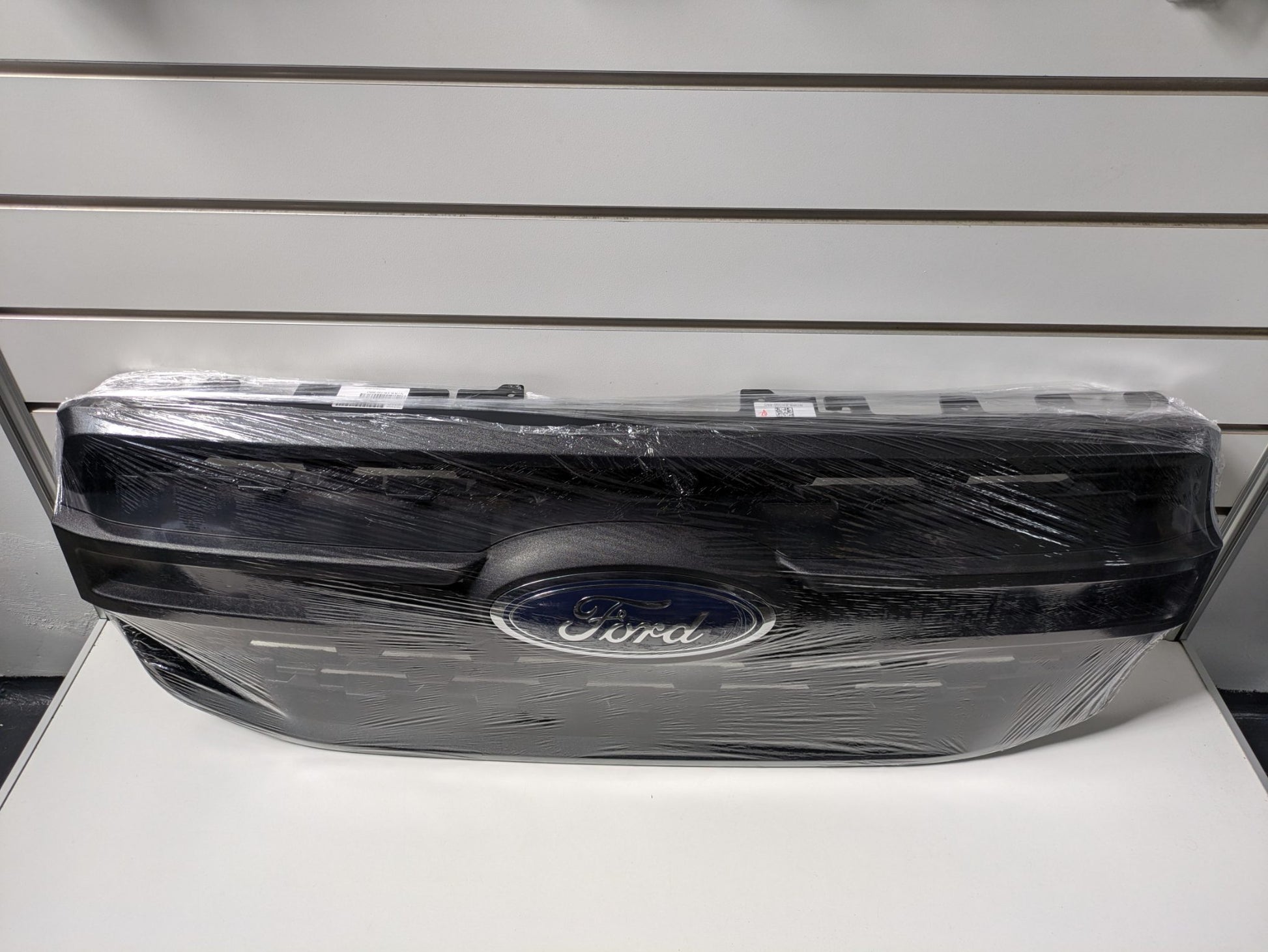 Genuine Front Bumper Grill Ford Ranger XL Next Gen 2022 - 2025 Used