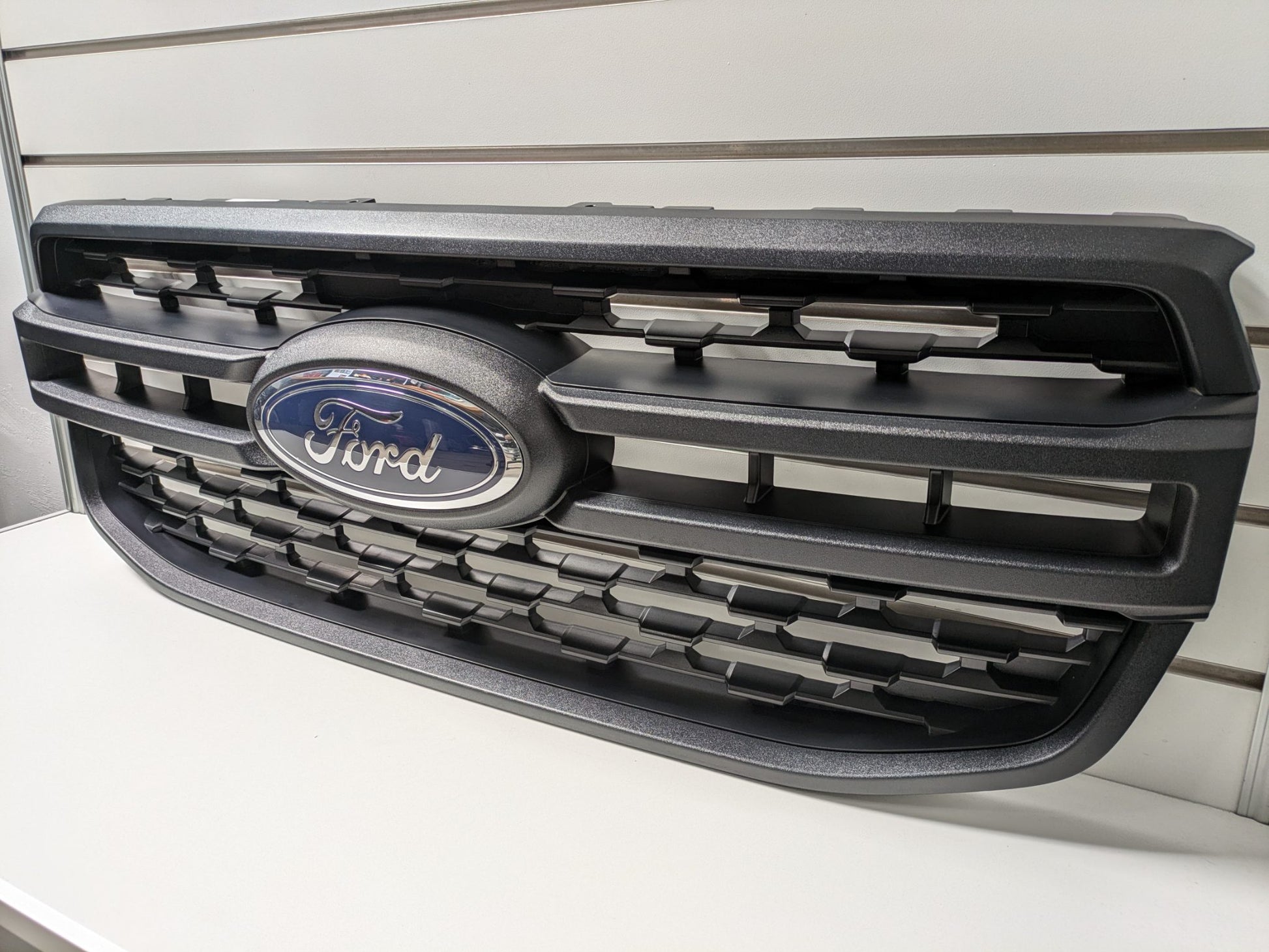 Genuine Front Bumper Grill Ford Ranger XL Next Gen 2022 - 2025 Used