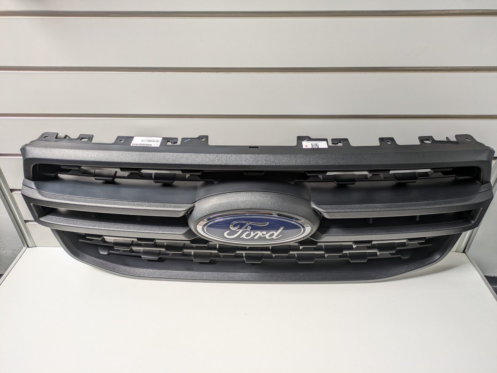 Genuine Front Bumper Grill Ford Ranger XL Next Gen 2022 - 2025 Used