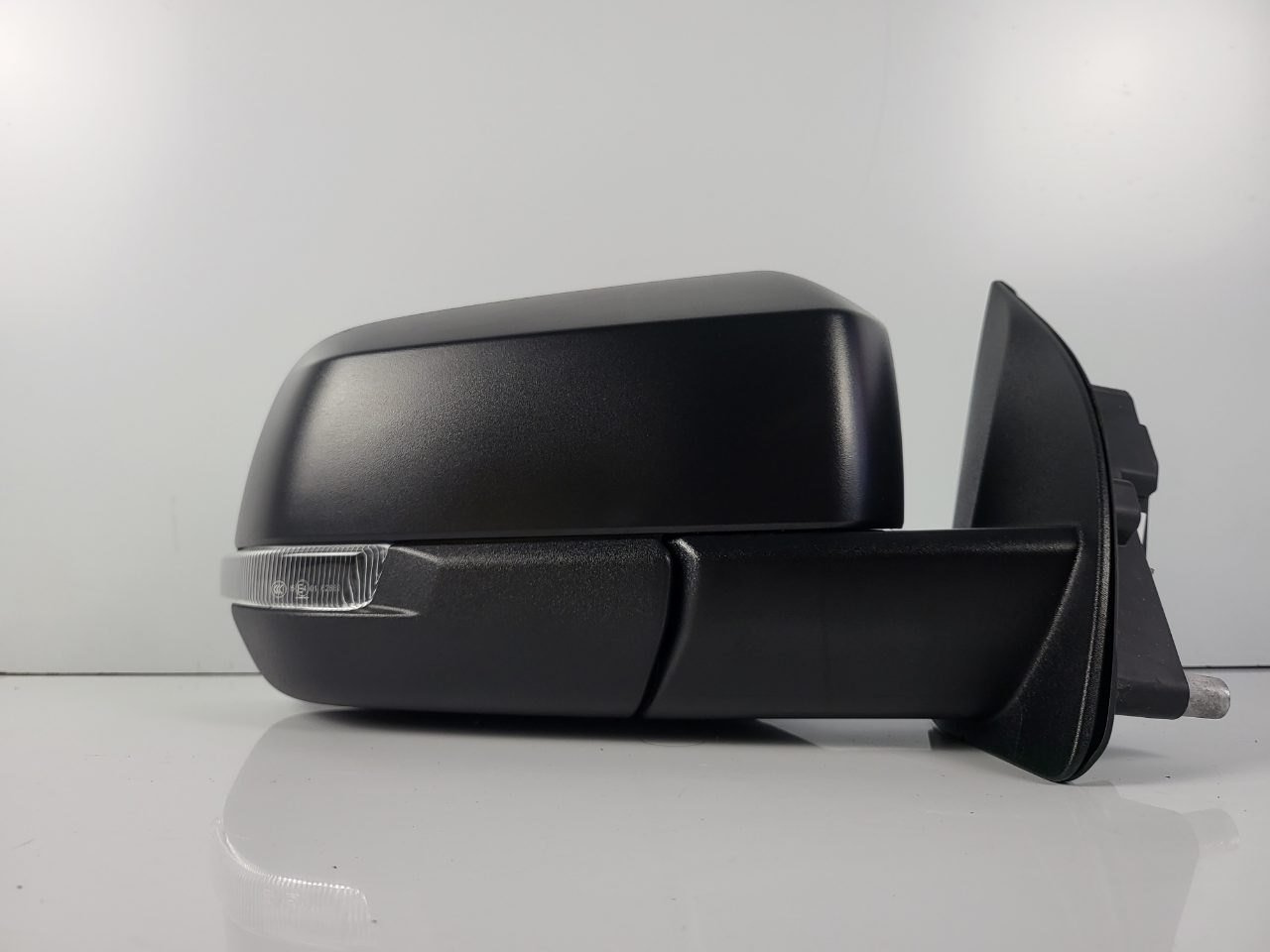 Genuine RH Mirror Ford Ranger XL Next Gen 2022 - 2025 Used