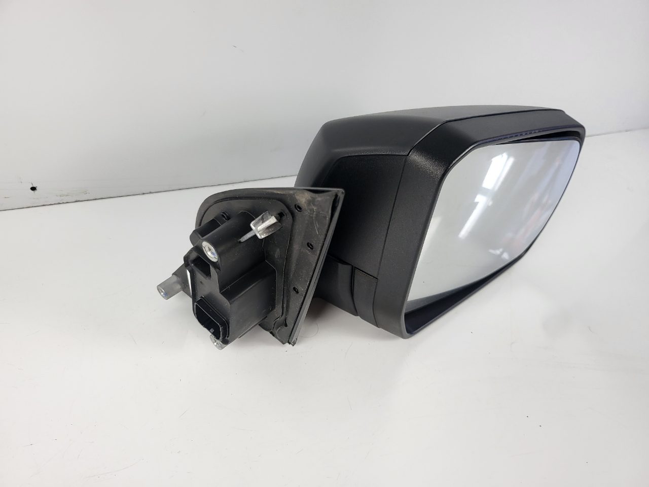 Genuine RH Mirror Ford Ranger XL Next Gen 2022 - 2025 Used