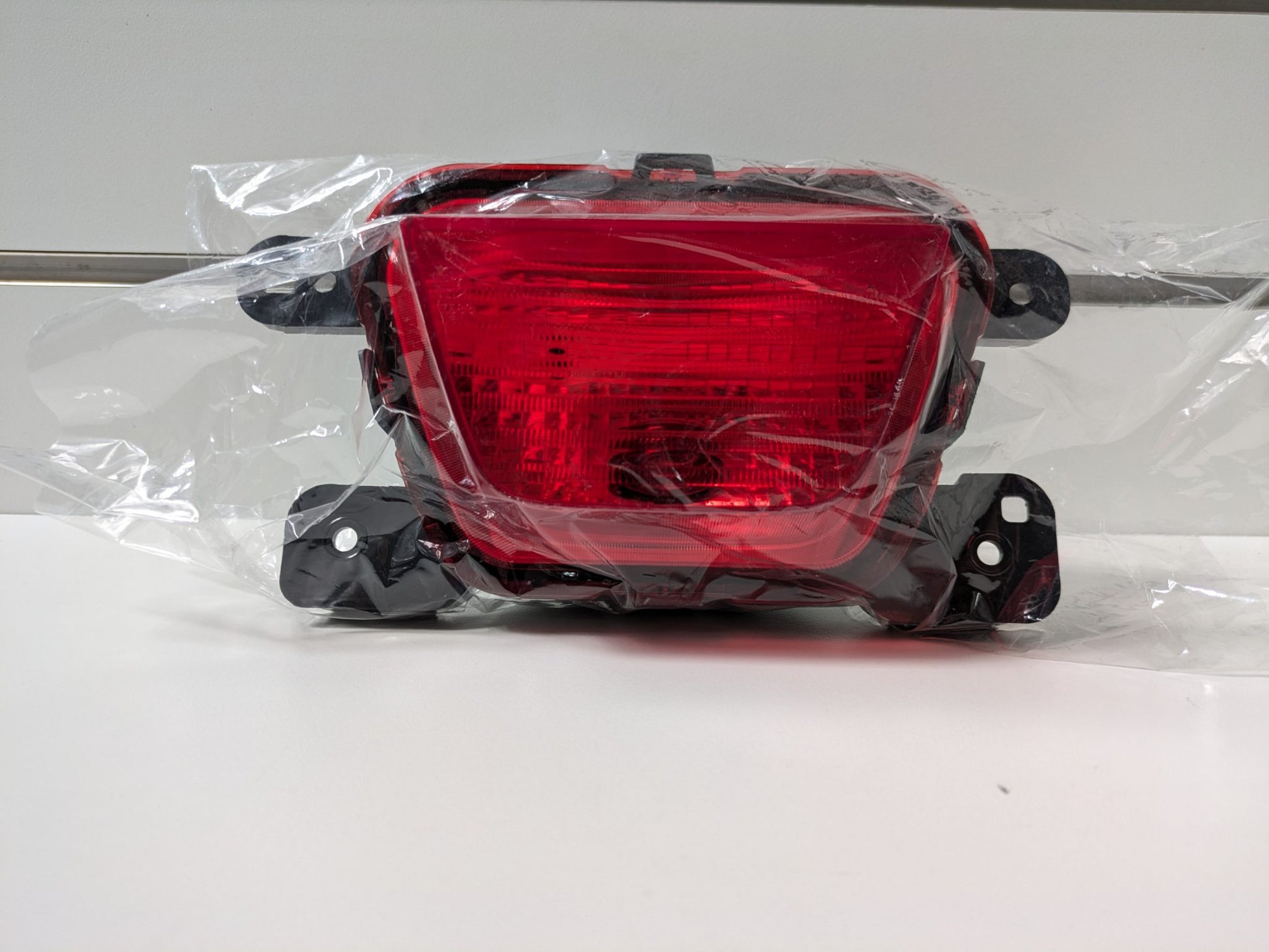 Genuine Centre Lower Taillight GWM Ora 2023 - 2025 New