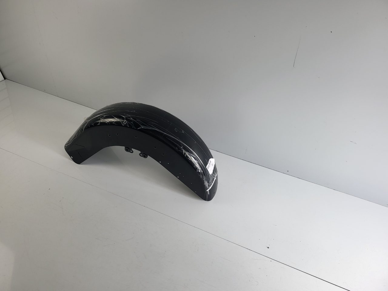 Genuine Front Wheel Fender Harley Davidson Softail 2019 New