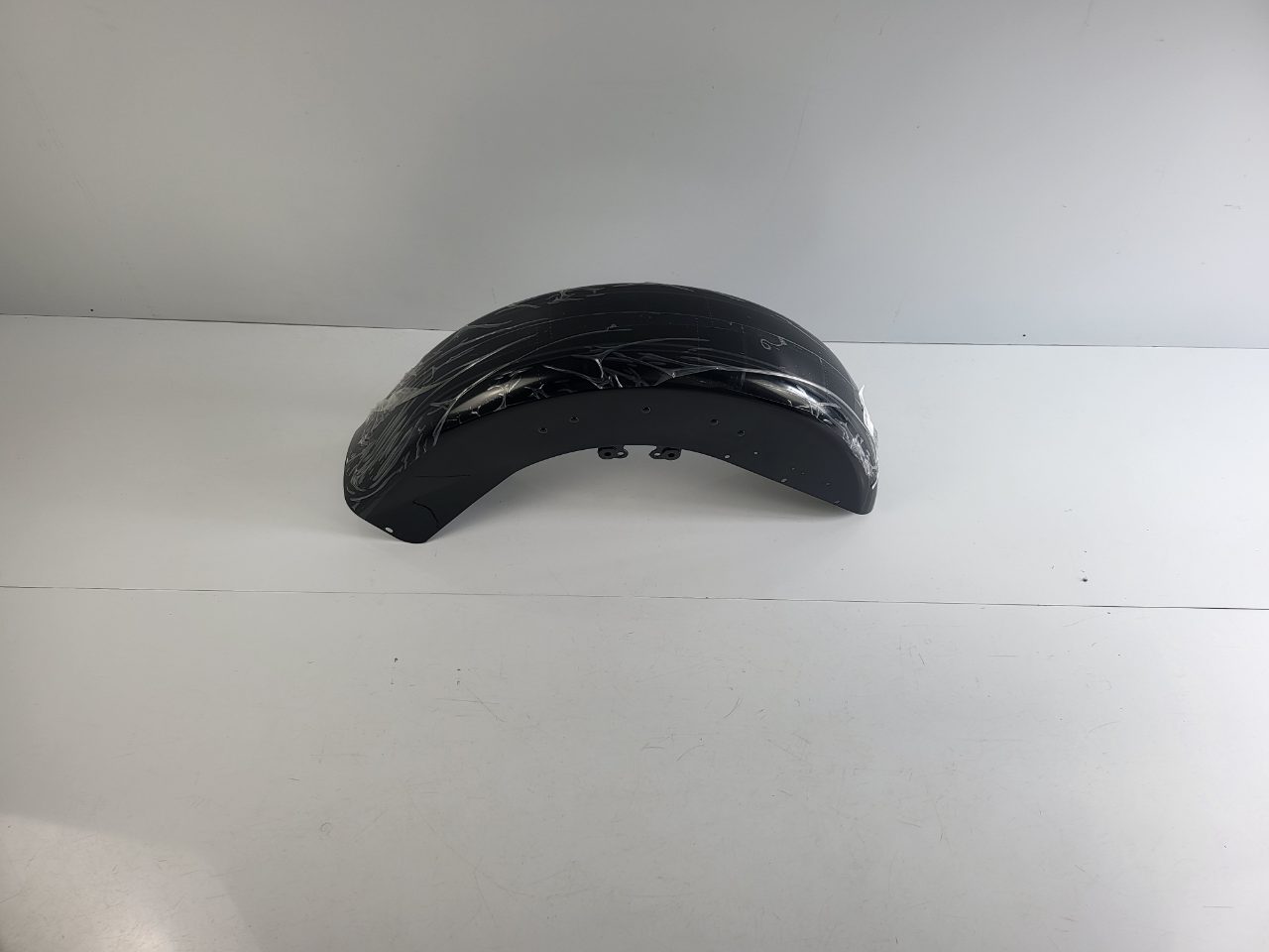 Genuine Front Wheel Fender Harley Davidson Softail 2019 New