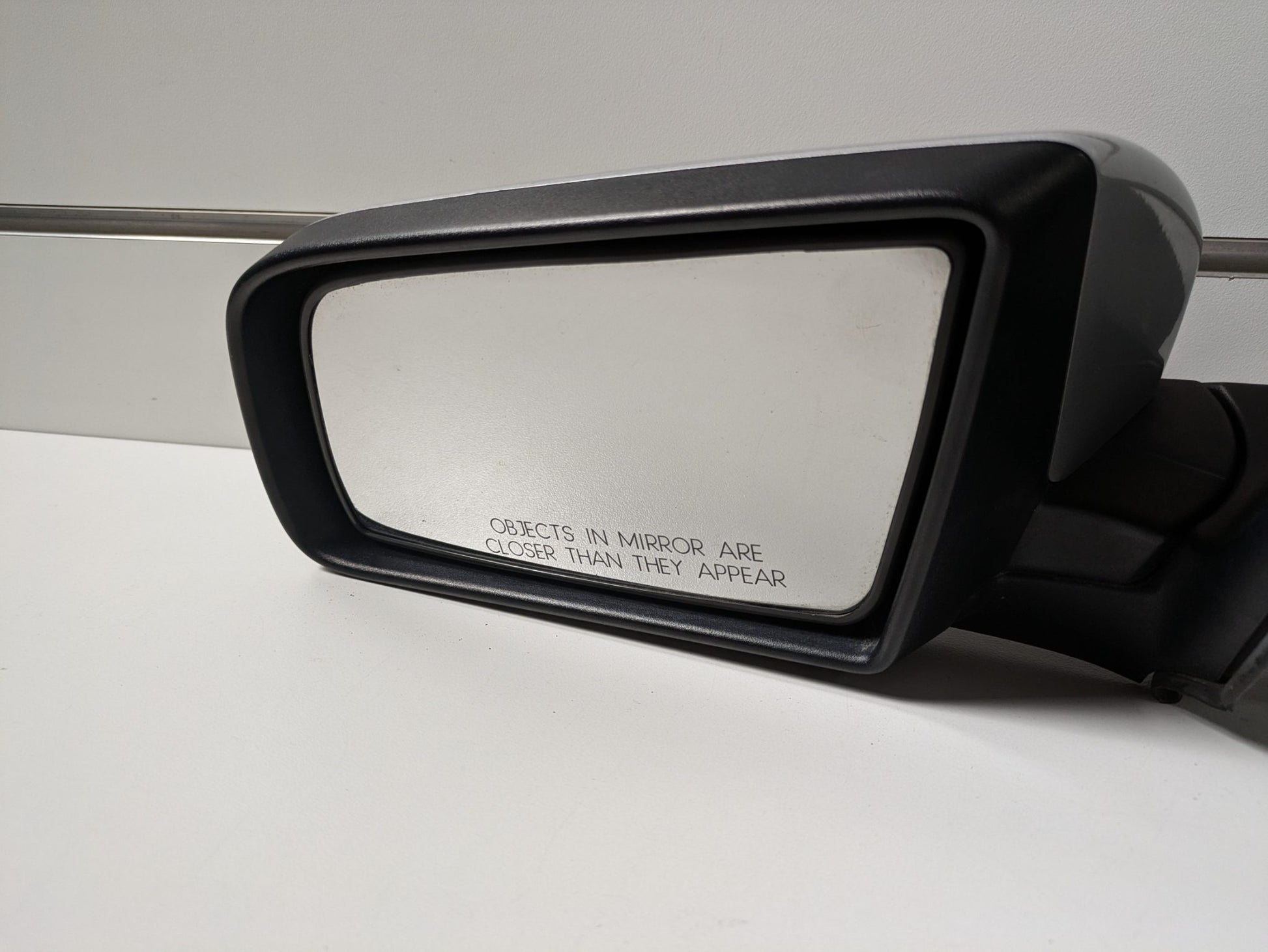 Genuine LH Side Door Mirror Holden Commodore VZ VY 2002 - 2007 Used