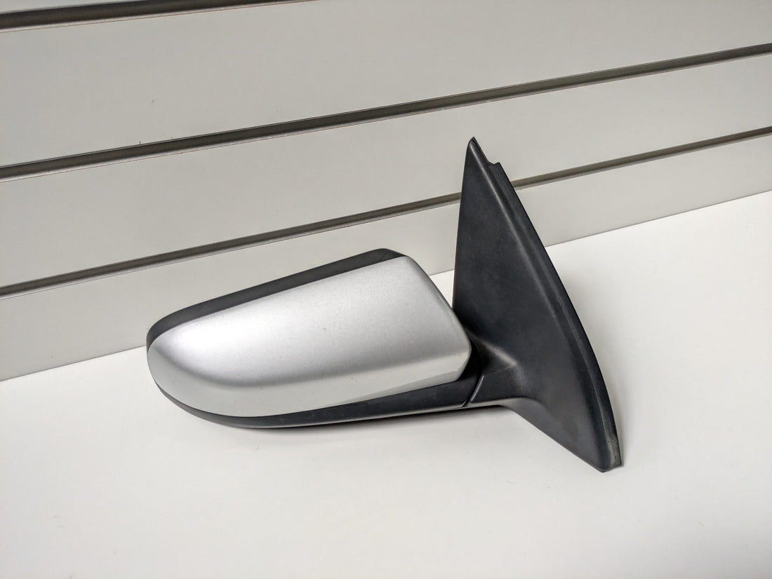Genuine RH Side Door Mirror Holden Commodore VZ VY 2002 - 2007 Used