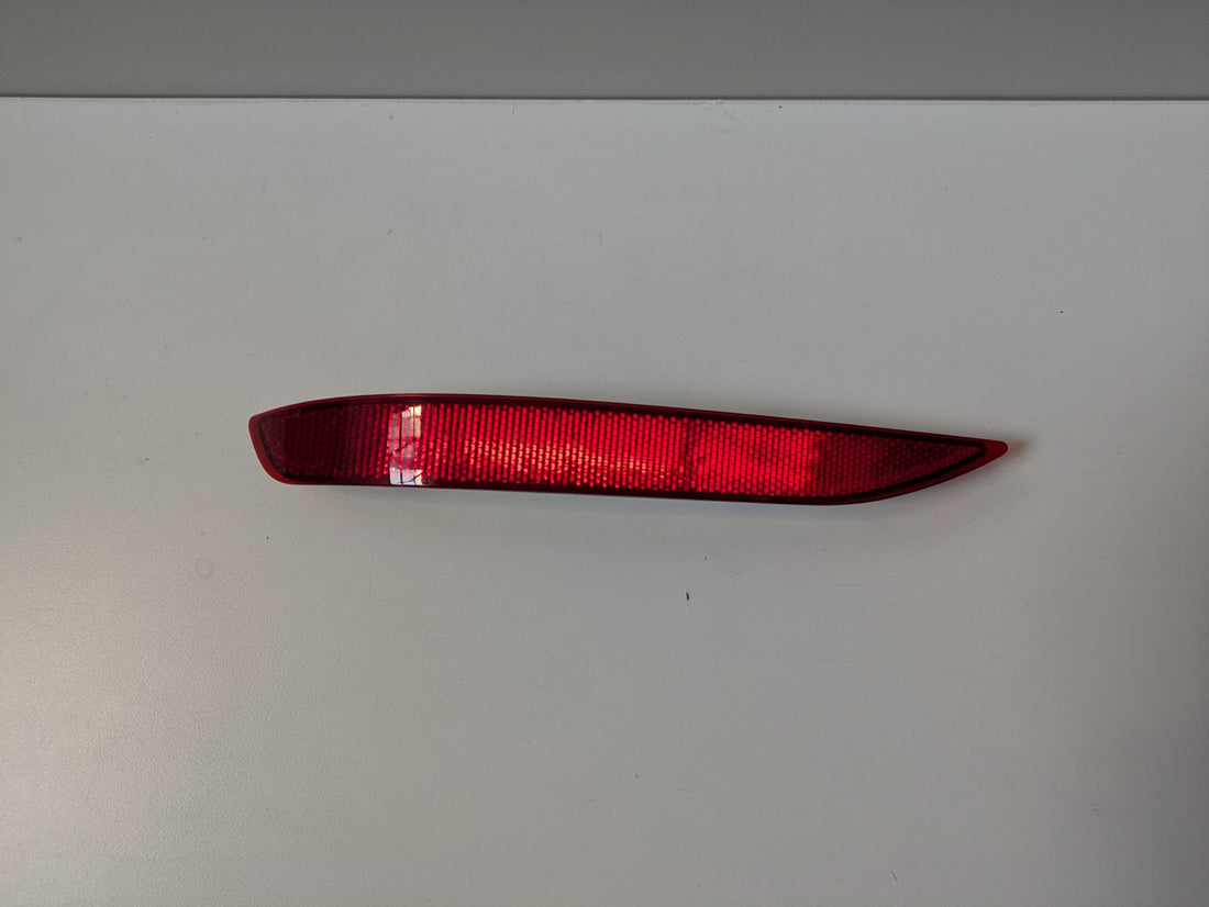 Genuine Left Rear Tail Reflector Holden Equinox 2018–2021 Used