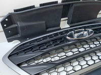 Genuine Front Radiator Grill Hyundai ix35 Upgrade 2009–2015 Used