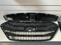 Genuine Front Radiator Grill Hyundai ix35 Upgrade 2009–2015 Used