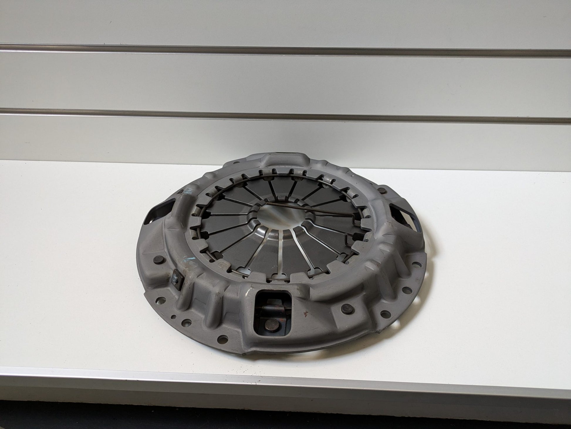 Clutch Pressure Plate Isuzu Elf 300MM LSC546 NOS