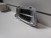 Genuine RH Fog Light Cover Grill Jaguar XJR X358 2007 – 2009 Used