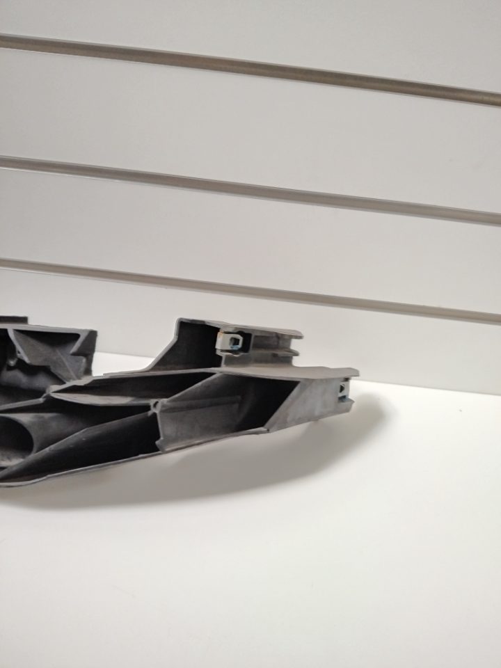 Genuine Front LH Bumper Bracket Jeep Grand Cherokee WK2 2011-2020 Used