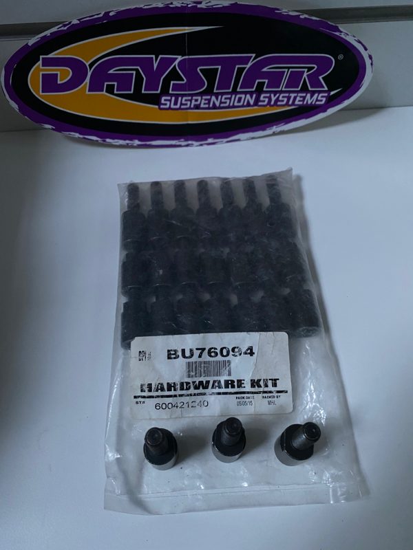 Jeep Wrangler JK 2WD & 4WD Body Lift Kit Daystar KJ04520BK 1 inch lift
