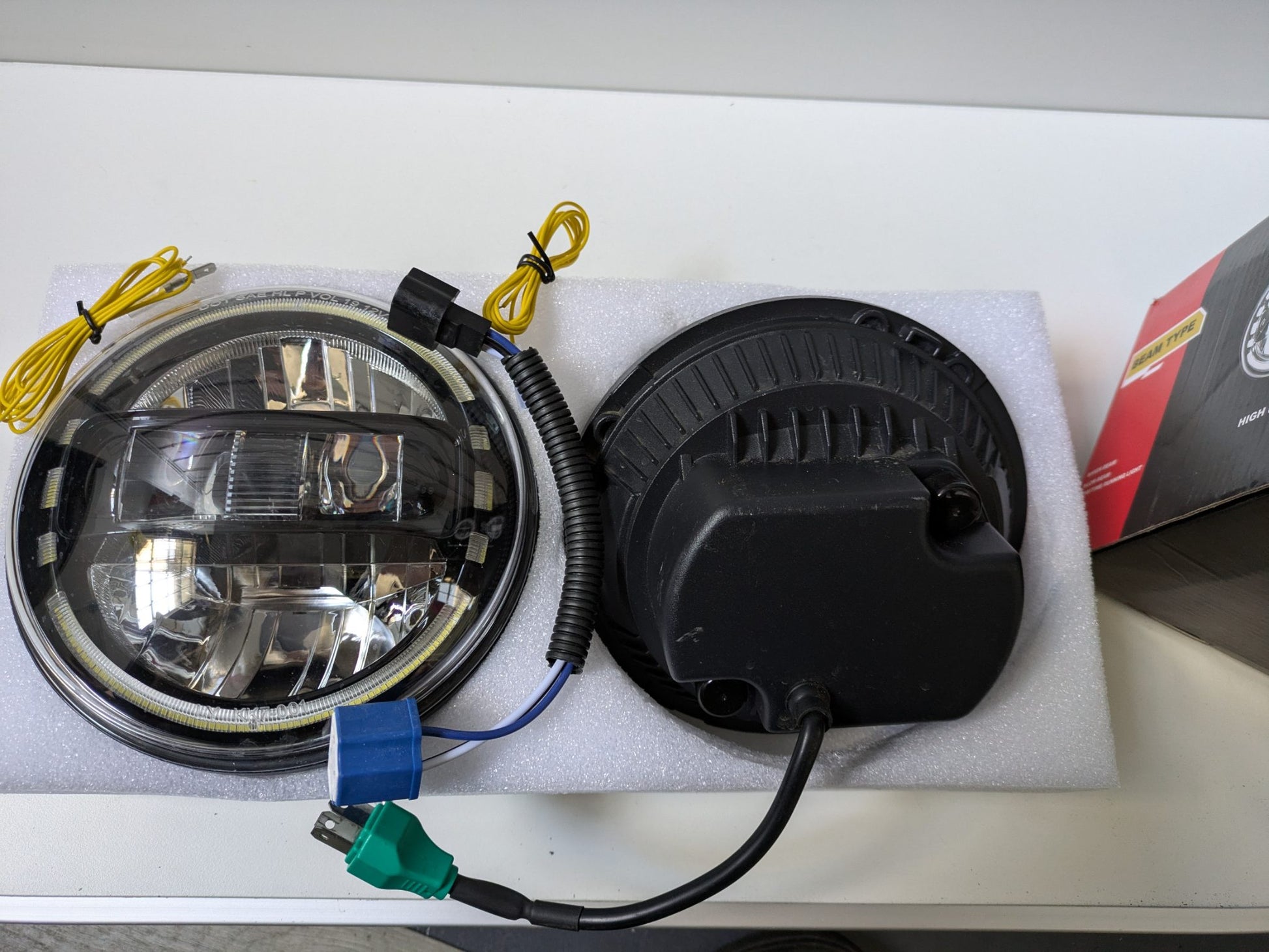 Xprite 7" LED Headlights Jeep Wrangler JK LJ CJ TJ Hummer H1 H2 1997-2018 New