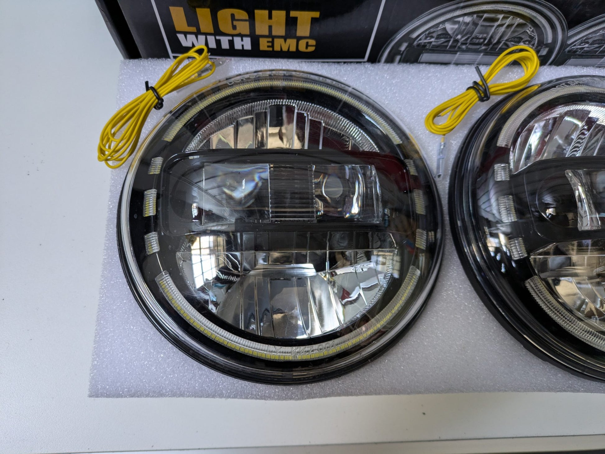 Xprite 7" LED Headlights Jeep Wrangler JK LJ CJ TJ Hummer H1 H2 1997-2018 New