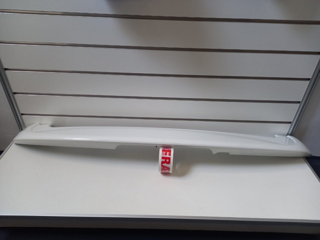 Genuine Rear Spoiler Assy Kia Sorento XM 2009 - 2012 Used